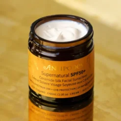 Aurinkovoide kasvoille Antipodes Supernatural SPF 50+
