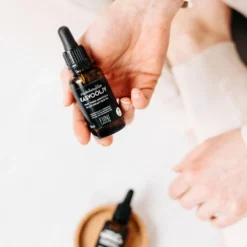 Kasvoöljy Fiini Naturally Mustaherukansiemenöljy 30ml