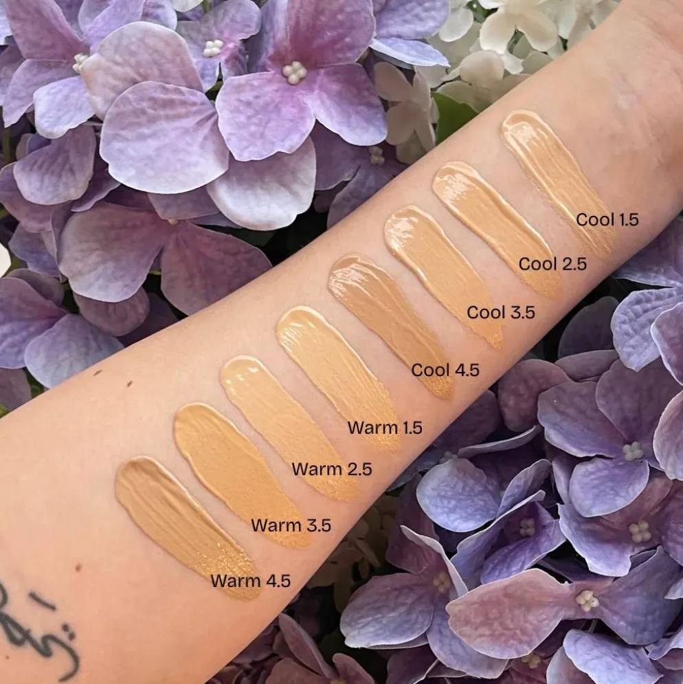 Kosteuttava meikkivoide Flow Cosmetics Cream Foundation 30ml