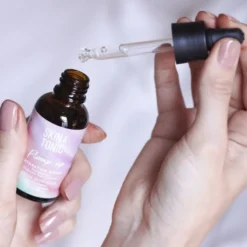 Kosteuttava seerumi Skin & Tonic Plump Up Hydrating Serum 15ml