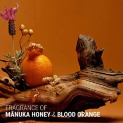 Tuuheuttava hoitoaine Antipodes Mānuka + Orange Volume & Shine